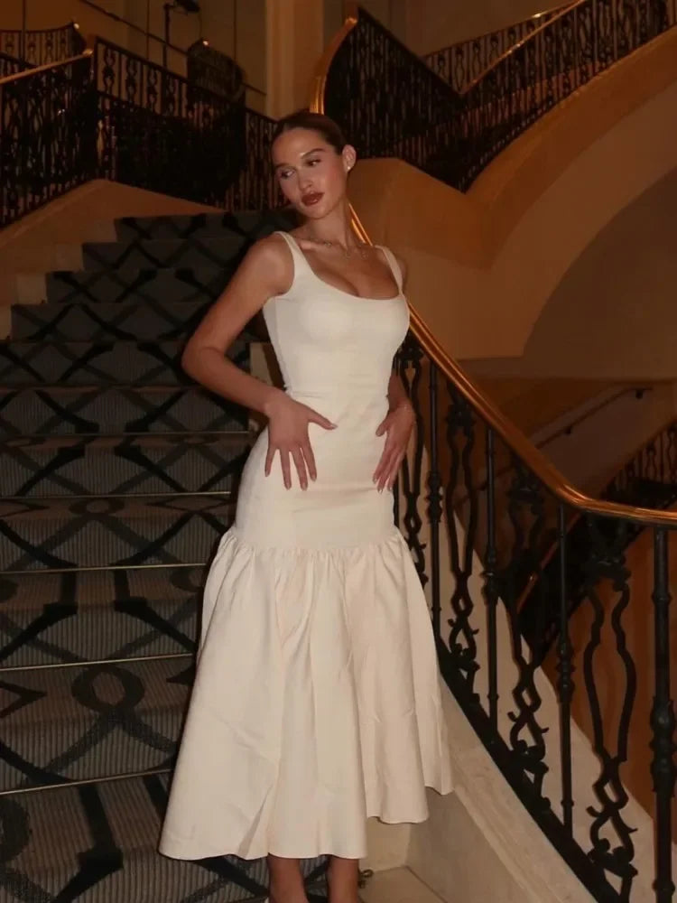 Ariana - Vestido elegante con pliegues y corte ajustado