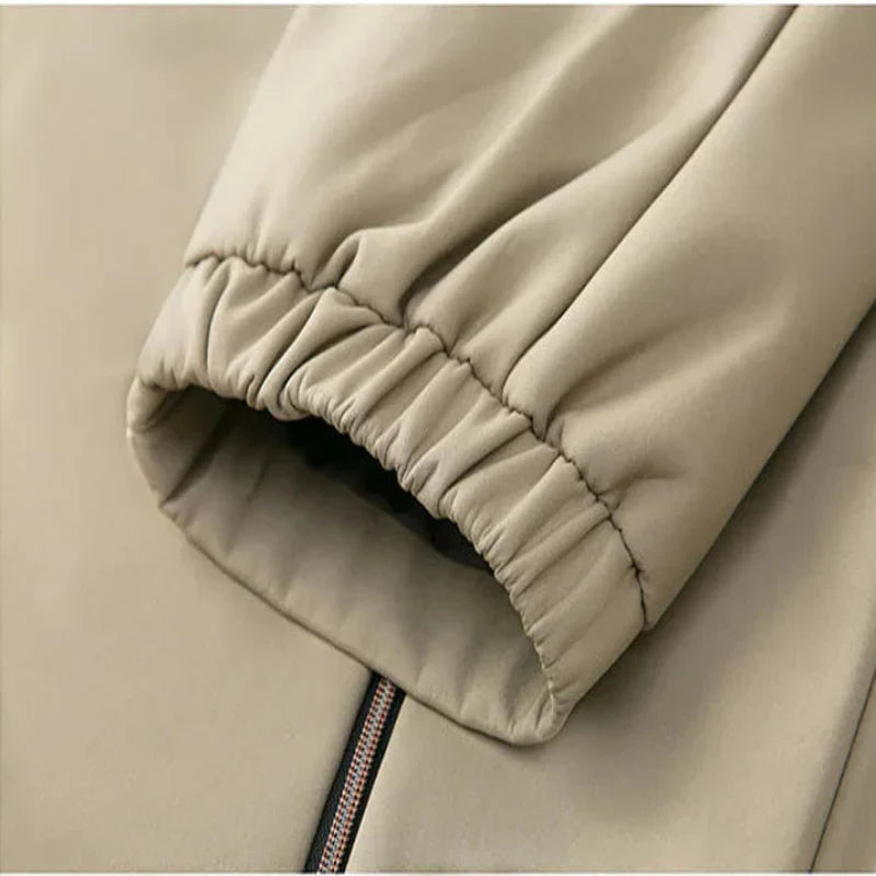 Chaqueta minimalista con cuello alto - Oliver