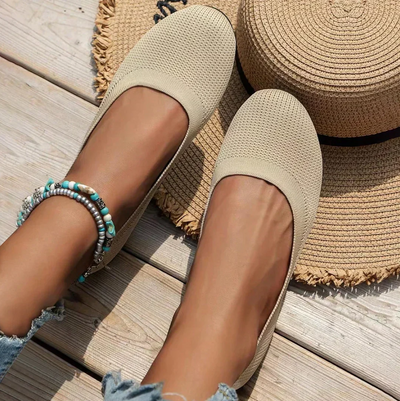Zapatos minimalistas Lina para mujer: sencillos y elegantes
