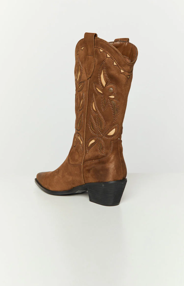 Botas vaqueras bordadas Lena para mujer - artesanía y encanto