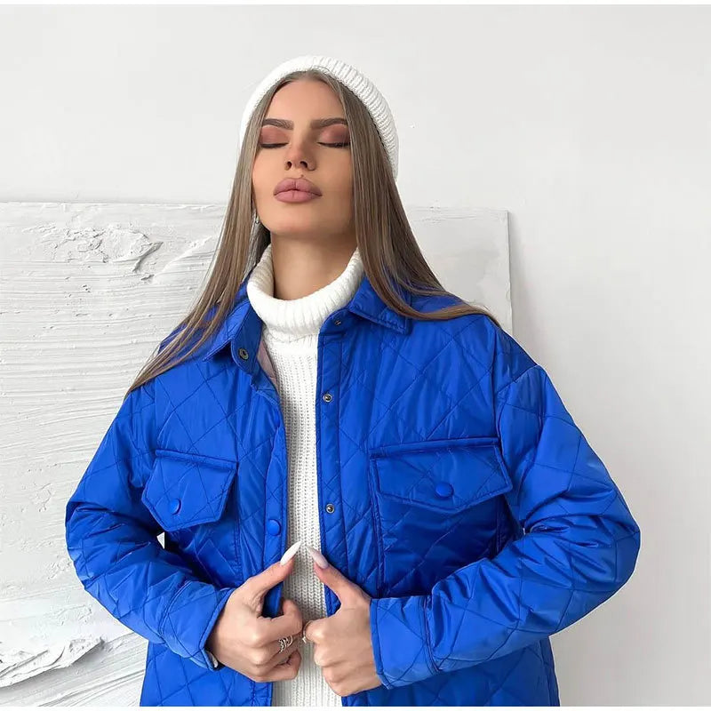 Aurora - Chaqueta acolchada clásica con botones de presión