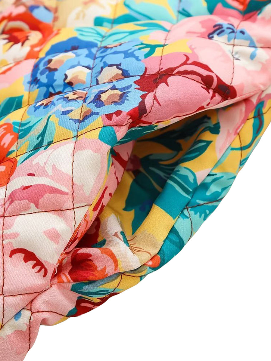 ColorCascade - Elegante chaqueta para la próxima primavera