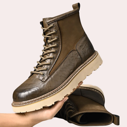 Botas de piel para hombre de gran calidad y estilo