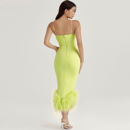 Angelina Vestido Halter Asimétrico Slim