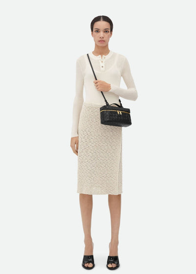 Bolso mujer trenzado negro estructura rígida cremalleras doradas - Valeska