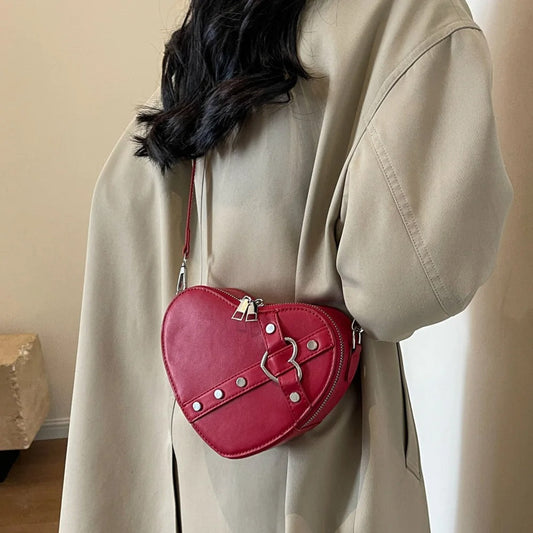 Jefna - Bolso con remaches en forma de corazón