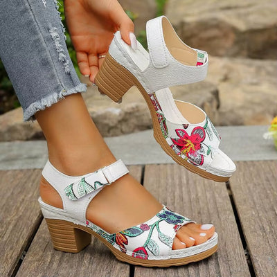 Sandalias para mujer con estampado floral de tacón grueso - Aurelina