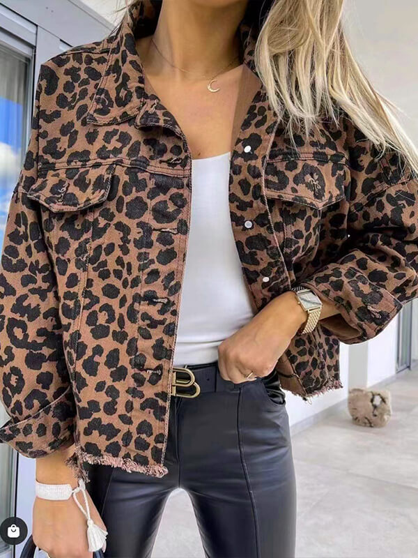 Kloe - Chaqueta vaquera de manga larga con estampado de leopardo