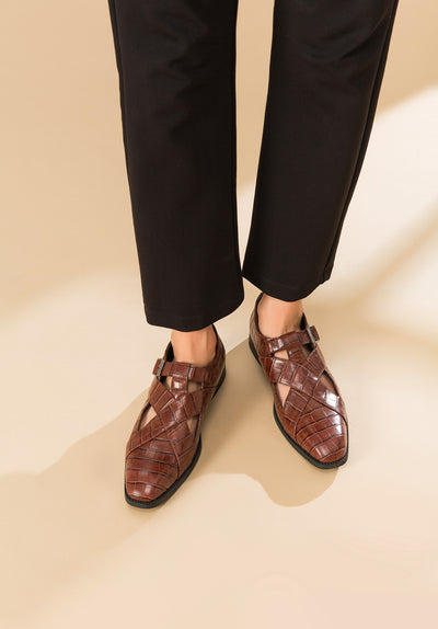 Zapatos formales hombre diseño calado cuero marrón elegante - Ferrano