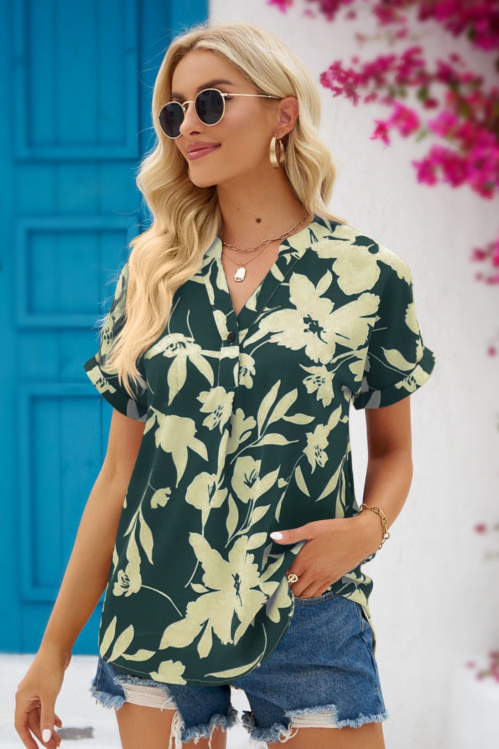 Daris - Blusa floral con cuello de muesca