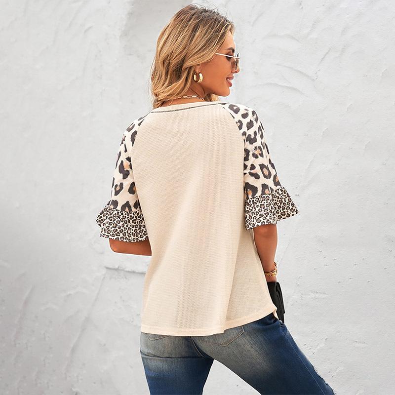 Cindy - Blusa con cuello en V y estampado animal