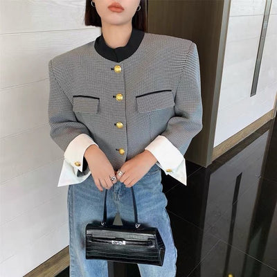 Nadja - Abrigo corto francés de botonadura sencilla para mujer