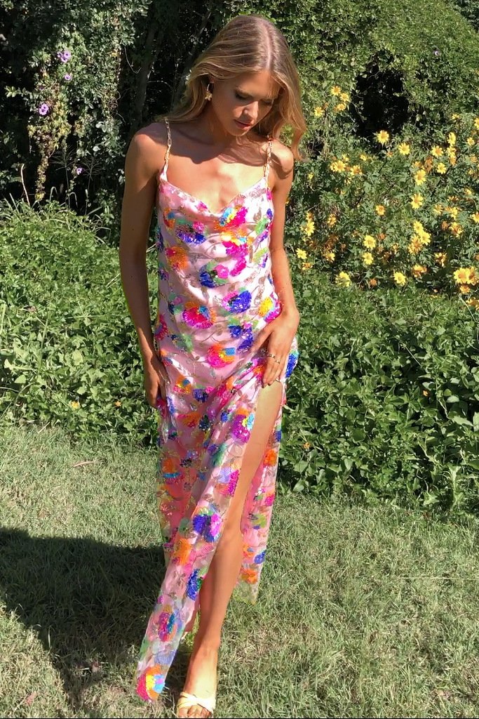 Frida - maxi vestido sin espalda con lentejuelas bordadas