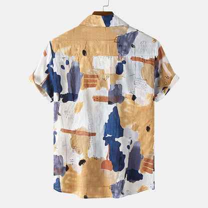 Llamativa camiseta estampada de manga corta para hombre con un fresco diseño boho