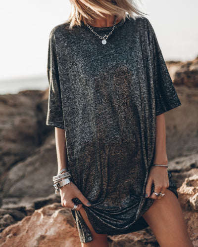 Kylie - El vestido de lino oscuro y brillante