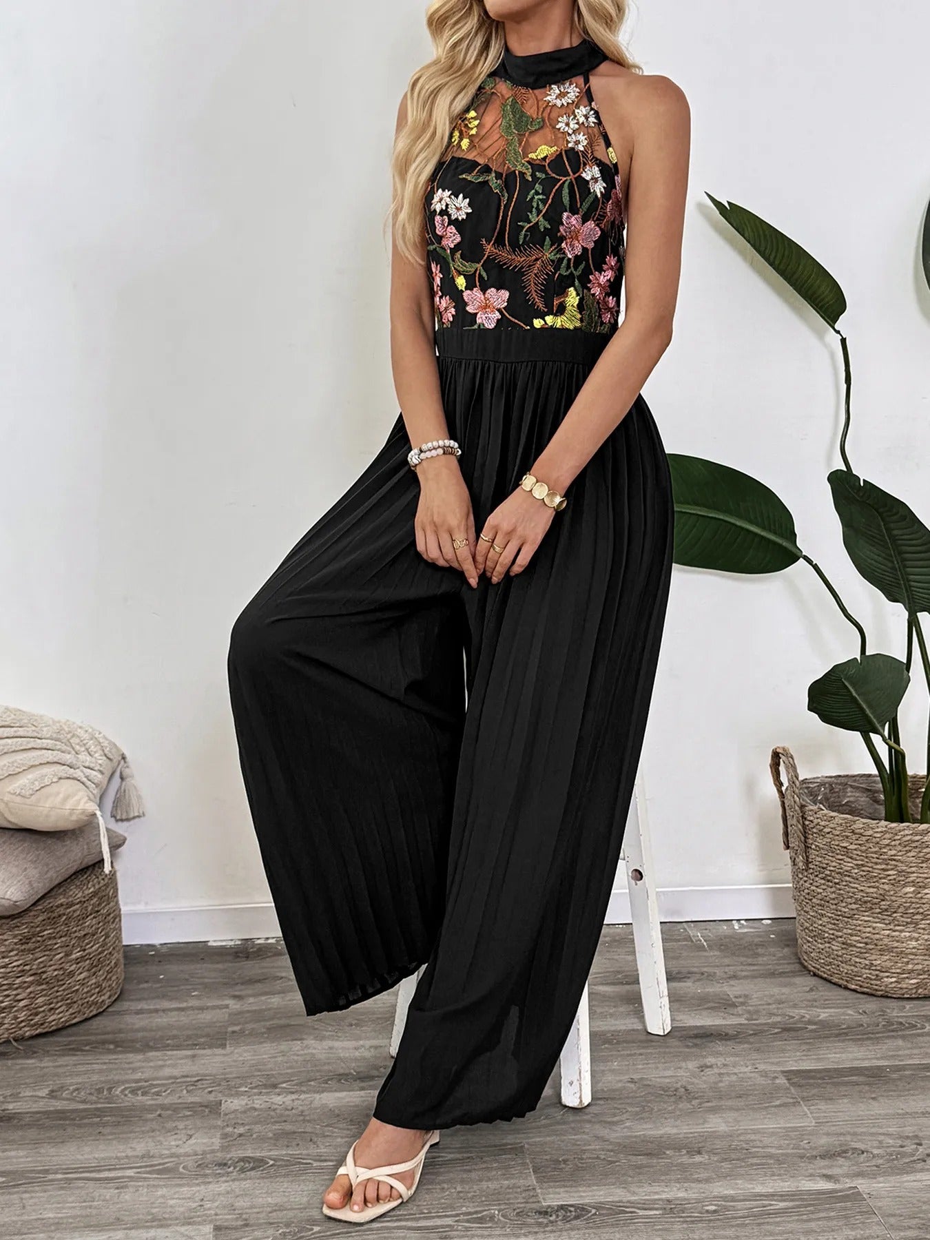 Mono para mujer con encaje bordado floral estilo palazzo - Irma