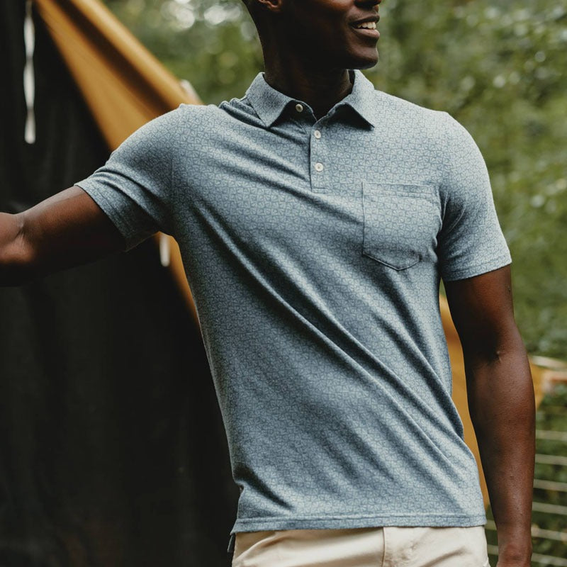 Polo para hombre de tejido ligero con microestampado geométrico - Bruno