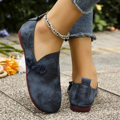 Mocasines planos para mujer estilo retro con bordado artesanal - Elena