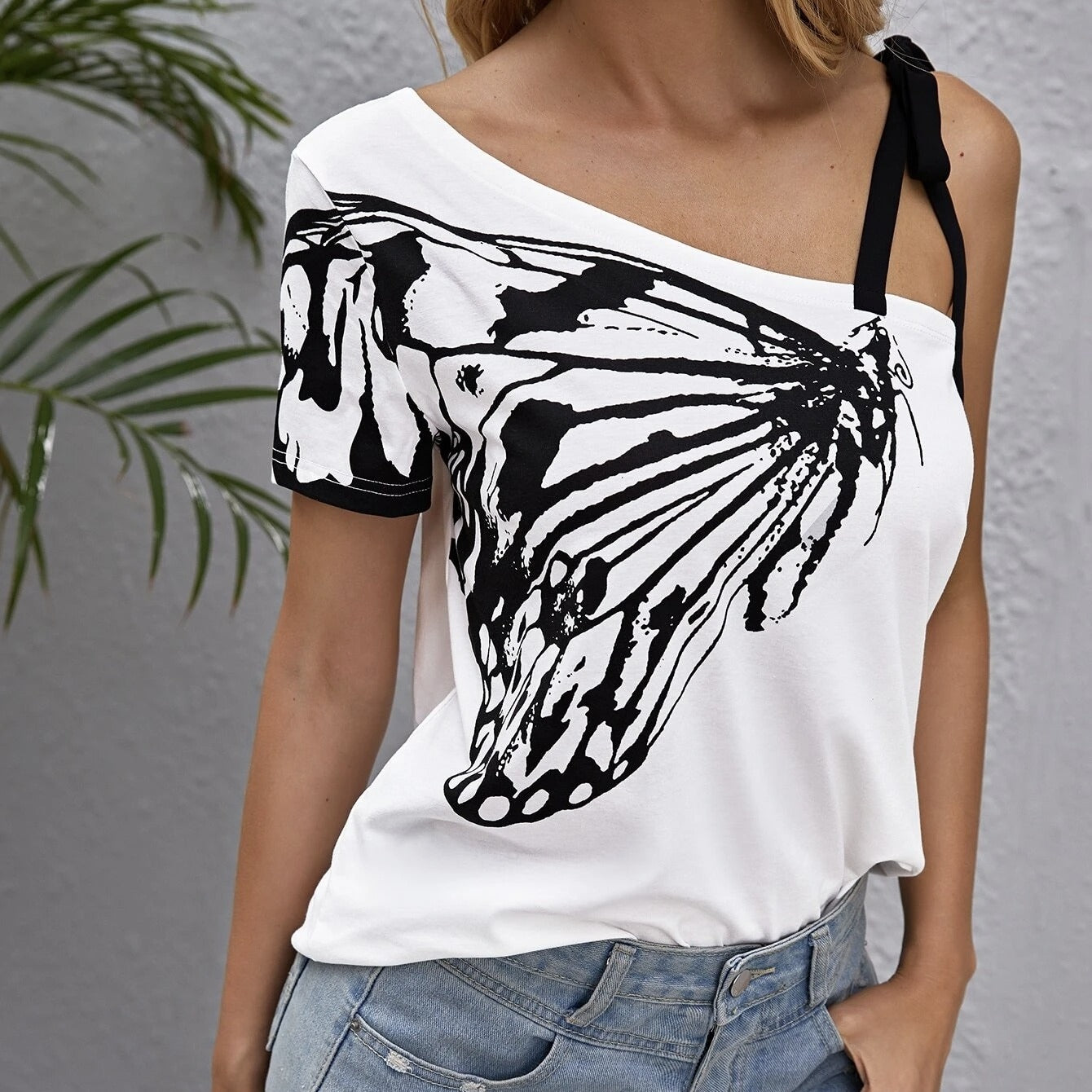 Blusa para mujer de algodón estampado mariposa tirante asimétrico - Nerea
