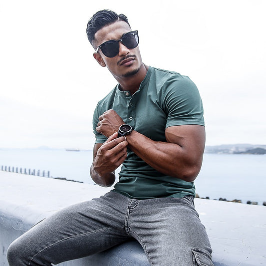 Camiseta hombre manga corta con botones cuello redondo - Luis