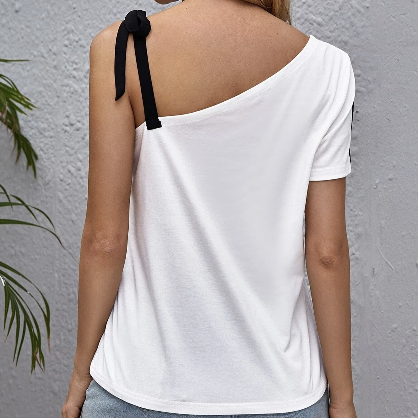 Blusa para mujer de algodón estampado mariposa tirante asimétrico - Nerea