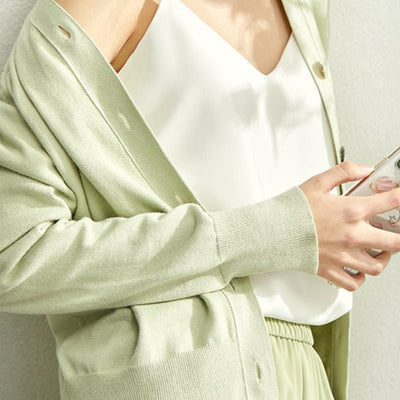 Cárdigan mujer punto fino cuello en V estilo minimalista - Annelise