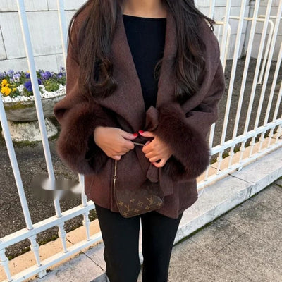 Abrigo mujer lana manga amplia con puños peluche - Carmela