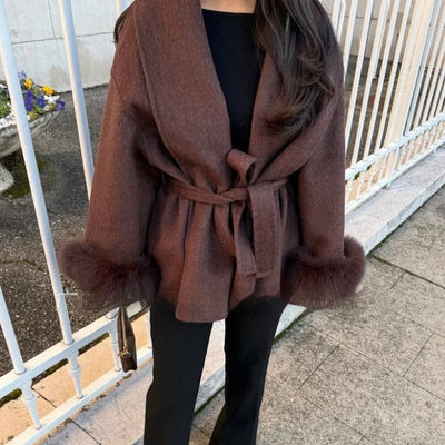 Abrigo mujer lana manga amplia con puños peluche - Carmela