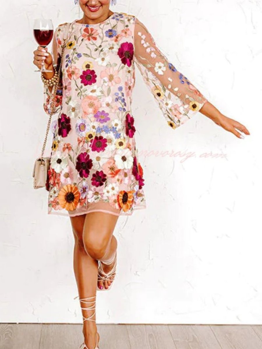 Flaura - Moda floral tridimensional Vestido corto a la cadera