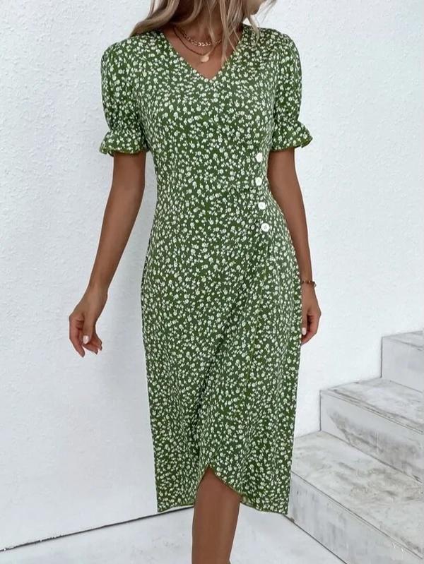 Blaire - Vestido midi de manga corta con estampado floral verde y tapeta de botones