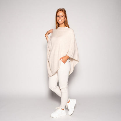 Mery - Poncho de moda con asimetría