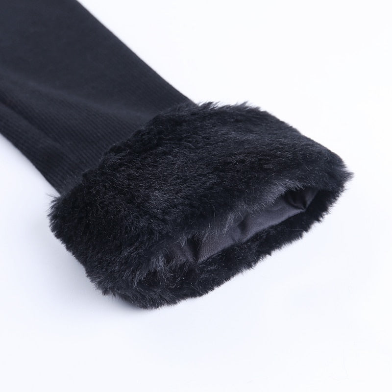 Elva - Jersey corto con cuello de pelo y botones