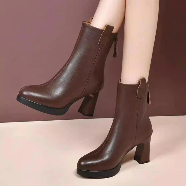 Itzy - Elegantes botas de tacón alto con puntera afilada