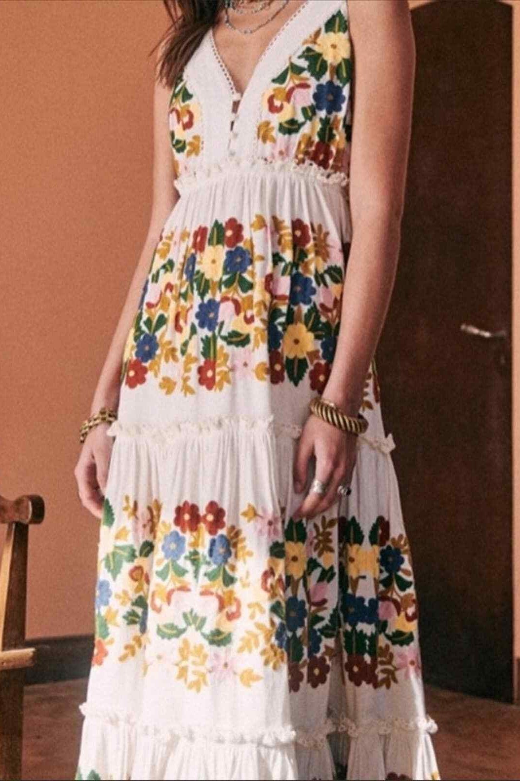 Sigrid - Vestido midi estampado cansado con ribete